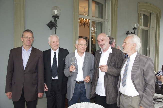 D. Schulthess, D. Føllesdal, E. Marbach, S. Hottinger, W.K. Essler at the cocktail reception