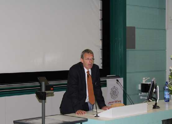 Prof. Dr. Daniel Schulthess (Member of the foundation council), Conclusion of the Award Ceremony
