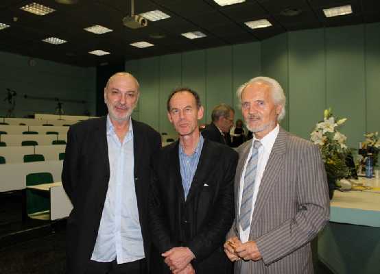 Dr. Stephan Hottinger, Prof. Dr. Peter Simons, and Prof. Dr. Wilhelm K. Essler

